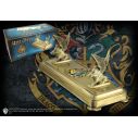 Hogwarts tryllestav holder fra The Noble Collection.