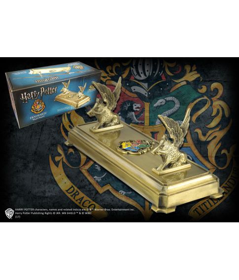 Hogwarts tryllestav holder fra The Noble Collection.