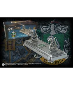 Slytherin tryllestav holder.