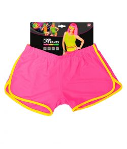 Neonpink hotpants.