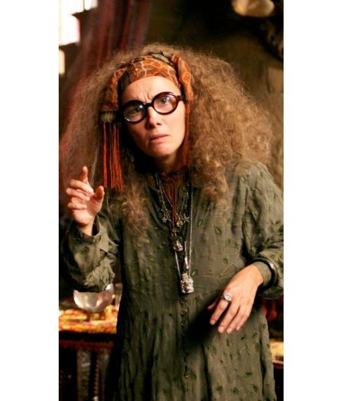 Professor Sybill Trelawney tryllestav.