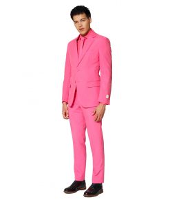 Ensfarvede pink jakkesæt fra OppoSuits.